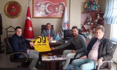 Tekirdağ Spor Kalecisinden Şubemize Ziyaret