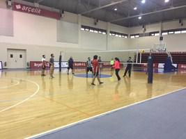 ARÇELİK ÇMİ İŞYERİNDE ÇALIŞAN ÜYELERİMİZİN ORGANİZE ETMİŞ OLDUĞU VOLEYBOL MAÇI